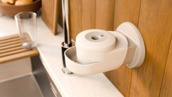 Механічний дозатор Diversey Lesseau для кускового мила, білий