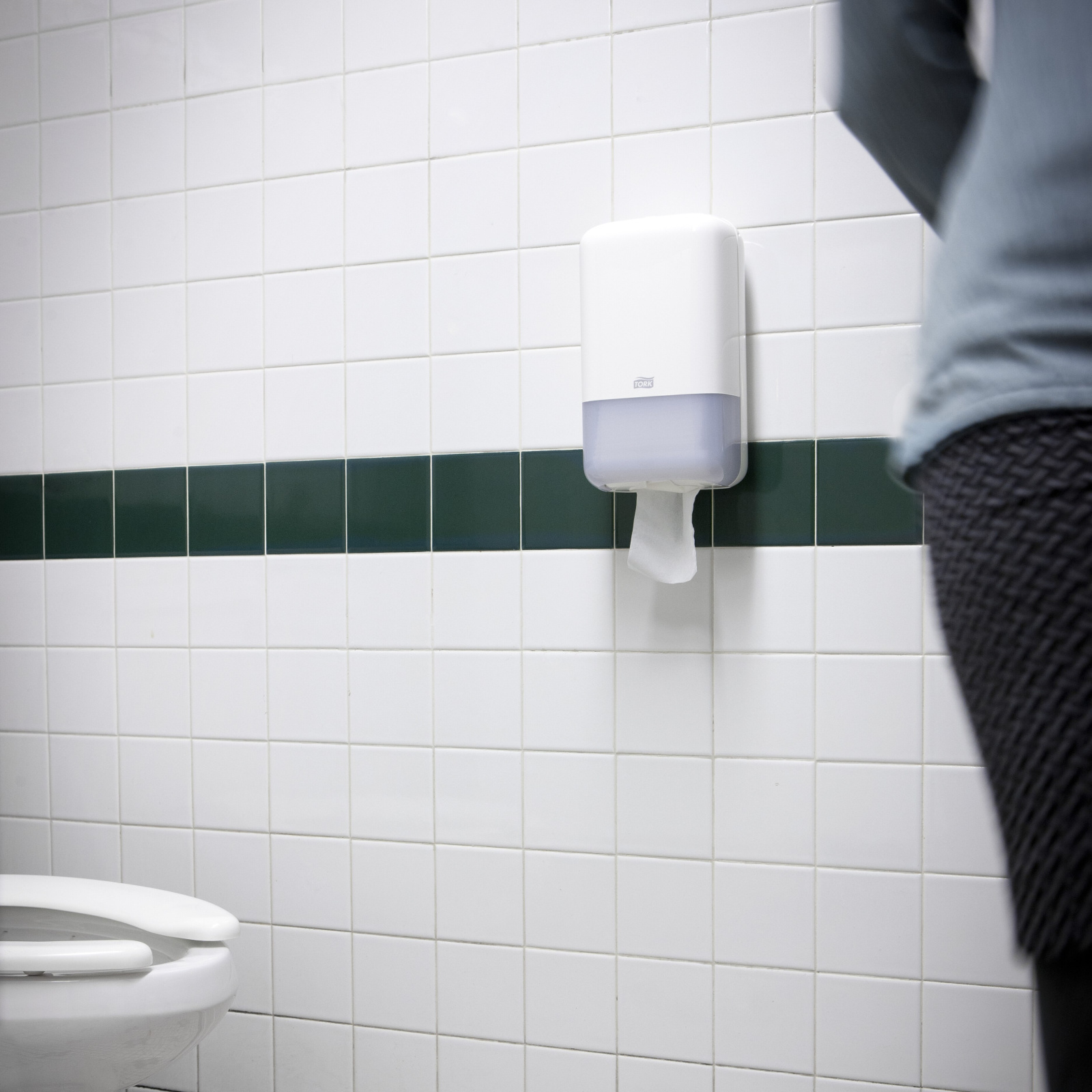 Листовий туалетний папір Tork Premium Extra Soft, білий, 2 шари, 252 листа