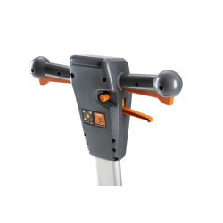 Ультракомпактна акумуляторна підлогомийна машина TASKI Ultimaxx 360