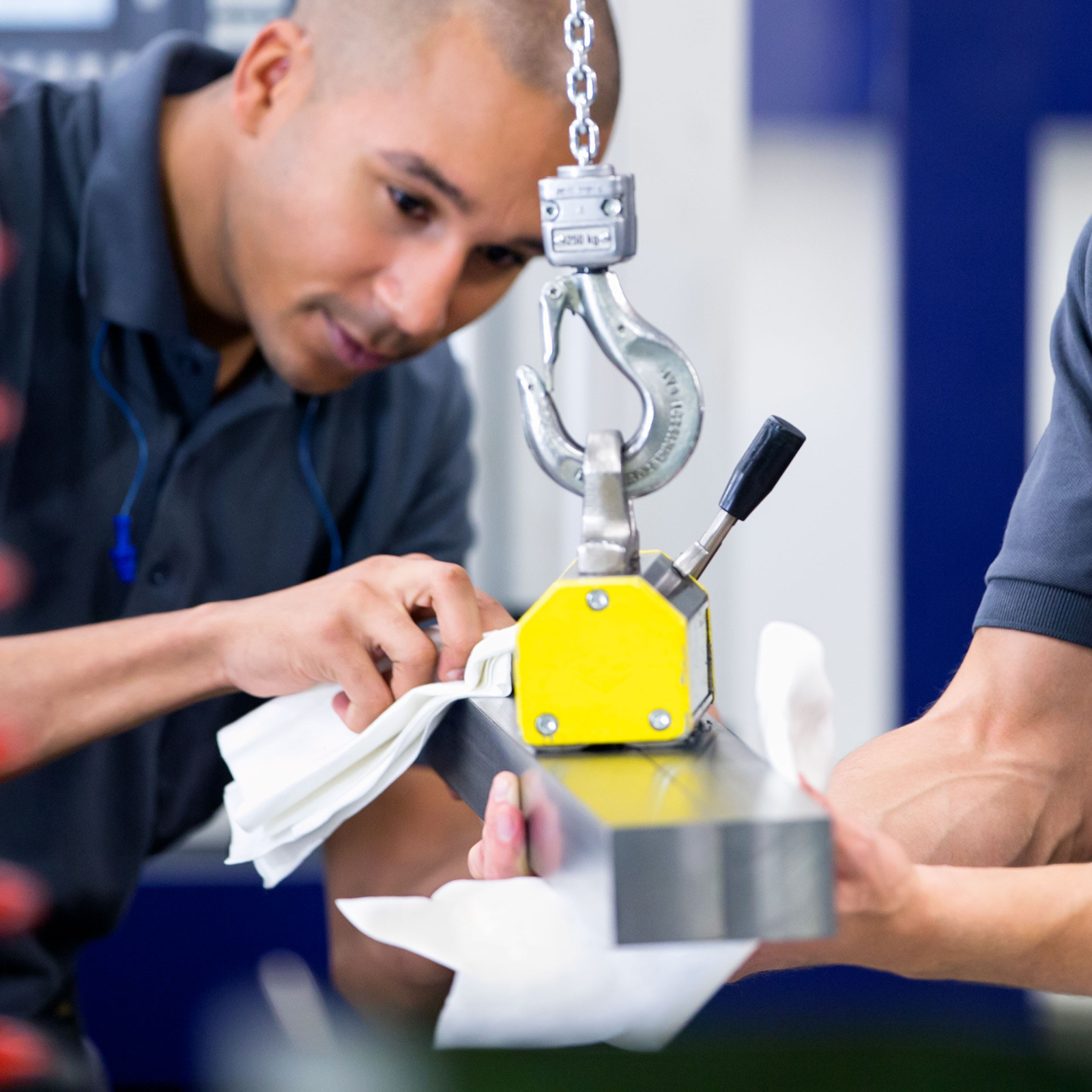Нетканий матеріал для полірування Tork Premium в серветках, білий, 125 листів