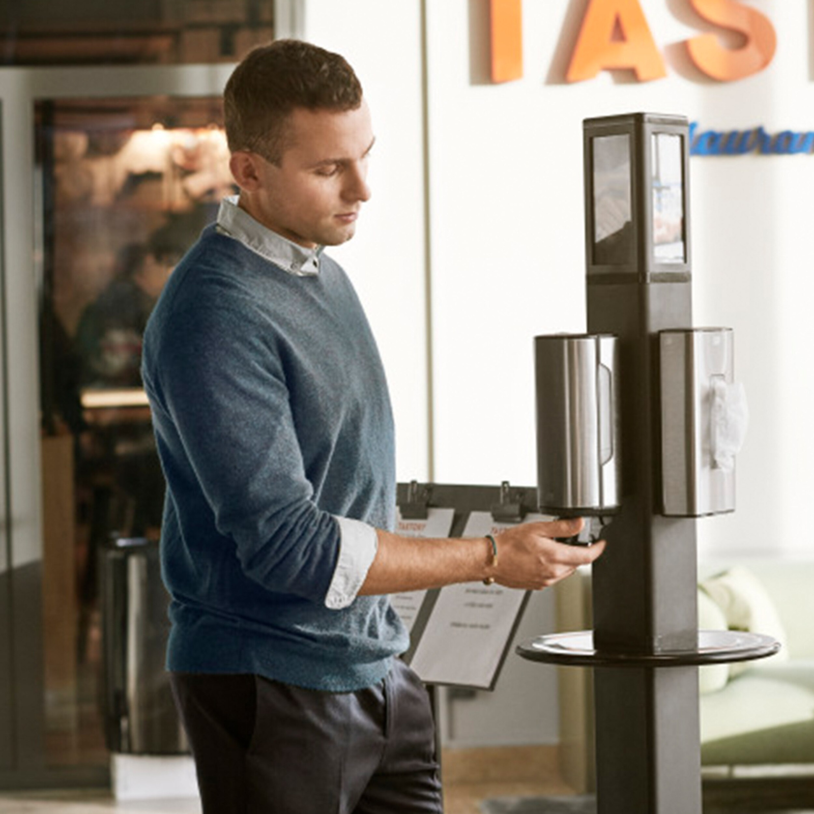 Спиртовий гель для дезінфекції рук Tork Premium, 1 л